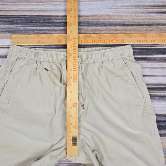 GAP- Mens L 7” Inseam Khaki Corduroy Elastic Waist Drawstring Casual Shorts - Picture 6 of 7